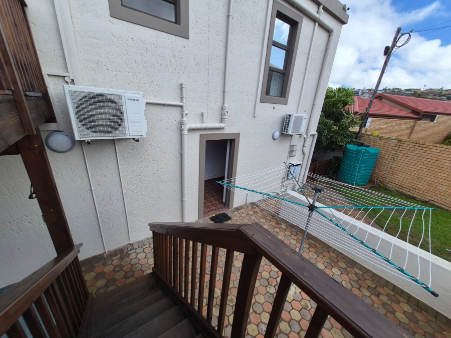 4 Bedroom Property for Sale in Dana Bay Western Cape